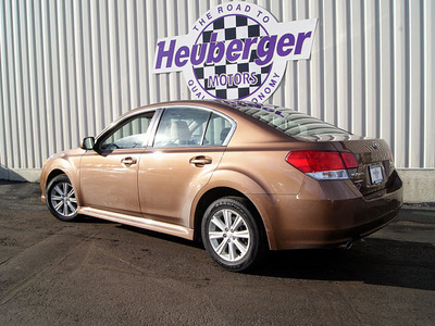 subaru legacy 2011 caramel bronze sedan 2 5i premium gasoline 4 cylinders all whee drive automatic 80905