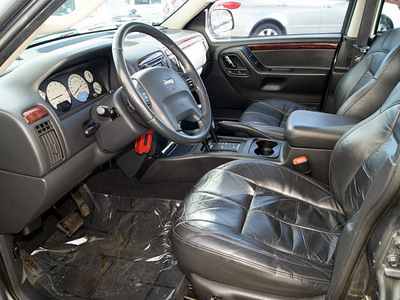 jeep grand cherokee 2004 graphite metallic suv limited gasoline 8 cylinders 4 wheel drive automatic 80905