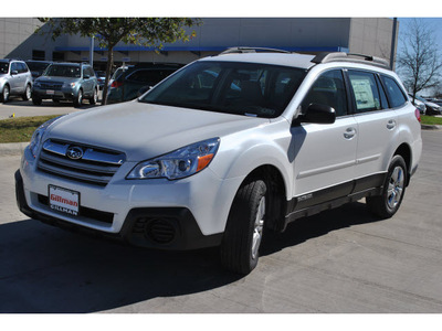 subaru outback 2013 white wagon 2 5i gasoline 4 cylinders all whee drive cont  variable trans  78233