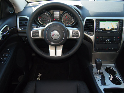 jeep grand cherokee 2013 black suv laredo x gasoline 6 cylinders 2 wheel drive automatic 76011
