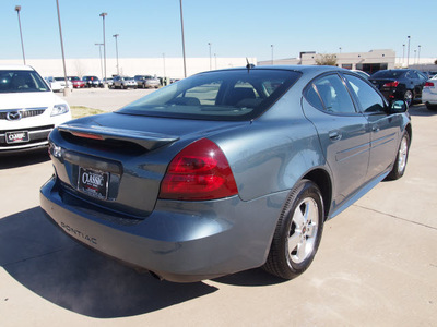 pontiac grand prix 2006 blue sedan gasoline 6 cylinders front wheel drive automatic 75007