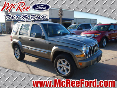 jeep liberty 2005 tan suv limited gasoline 6 cylinders 4 wheel drive automatic 77539