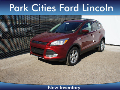 ford escape 2013 red suv se gasoline 4 cylinders front wheel drive automatic 75235