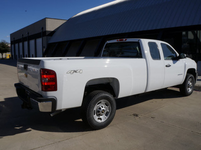 chevrolet silverado 2500hd 2013 white work truck gasoline 8 cylinders 4 wheel drive automatic 76051