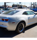 chevrolet camaro 2013 silver coupe ls gasoline 6 cylinders rear wheel drive automatic 76051