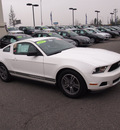 ford mustang 2012 white coupe v6 gasoline 6 cylinders rear wheel drive automatic 91010