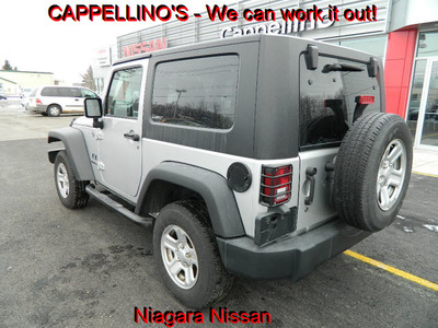 jeep wrangler 2009 gray suv x gasoline 6 cylinders 4 wheel drive automatic 14094