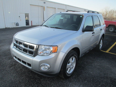 ford escape 2011 silver suv xlt gasoline 4 cylinders all whee drive automatic 62863