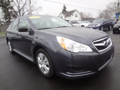 subaru legacy 2010 gray sedan 2 5i gasoline 4 cylinders all whee drive automatic 45324