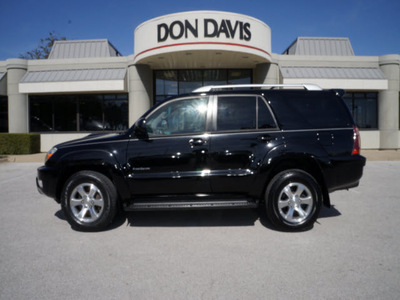 toyota 4runner 2004 black suv sr5 gasoline 6 cylinders rear wheel drive automatic 76011