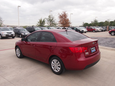 kia forte 2010 dk  red sedan ex gasoline 4 cylinders front wheel drive automatic 76137