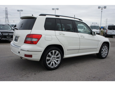 mercedes benz glk class 2012 white suv glk350 gasoline 6 cylinders rear wheel drive automatic 78626