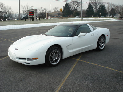 chevrolet corvette 1997 white coupe gasoline v8 rear wheel drive automatic 17972