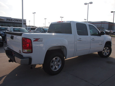 gmc sierra 1500 2012 white sle flex fuel 8 cylinders 4 wheel drive automatic 76018