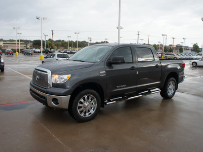 toyota tundra 2012 gray grade flex fuel 8 cylinders 4 wheel drive automatic 76116