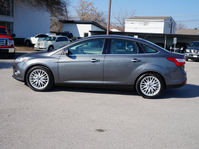 ford focus 2012 sterling gray metal sedan sel flex fuel 4 cylinders front wheel drive shiftable automatic 75080