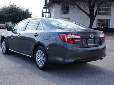 toyota camry 2012 magnetic gray metal sedan le gasoline 4 cylinders front wheel drive shiftable automatic 75080
