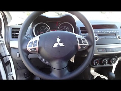 mitsubishi lancer 2013 wicked white sedan se gasoline 4 cylinders all whee drive not specified 07724