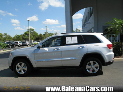 jeep grand cherokee 2012 silver suv limited gasoline 6 cylinders 2 wheel drive automatic 33912