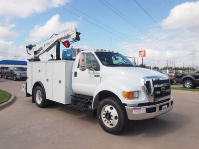 ford f 650 2011 white xl diesel automatic 76108