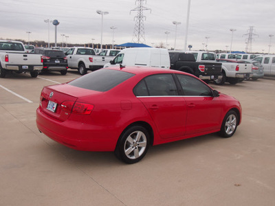 volkswagen jetta 2012 red sedan tdi diesel 4 cylinders front wheel drive automatic 76108