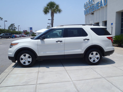 ford explorer 2011 white suv gasoline 6 cylinders front wheel drive automatic 32401