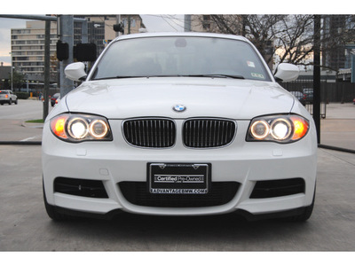 bmw 1 series 2011 white coupe 135i gasoline 6 cylinders rear wheel drive automatic 77002