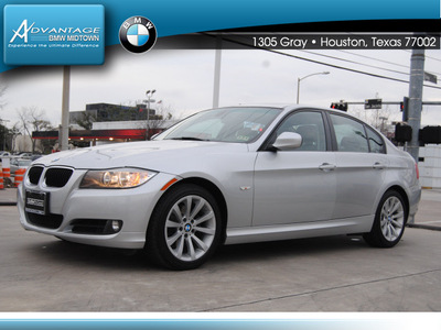 bmw 3 series 2011 gray sedan 328i gasoline 6 cylinders rear wheel drive automatic 77002