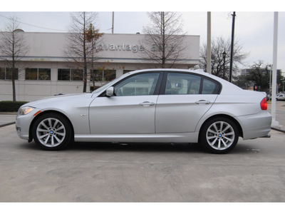 bmw 3 series 2011 gray sedan 328i gasoline 6 cylinders rear wheel drive automatic 77002