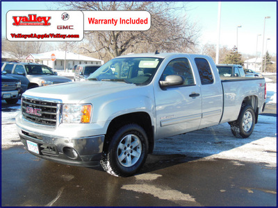 gmc sierra 1500 2010 silver sle flex fuel 8 cylinders 4 wheel drive automatic 55124