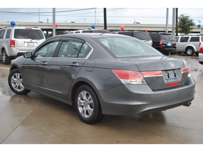 honda accord 2012 dk  gray sedan lx p gasoline 4 cylinders front wheel drive not specified 78233