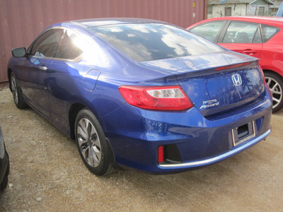 honda accord 2013 dk  blue coupe lx s gasoline 4 cylinders front wheel drive automatic 77301