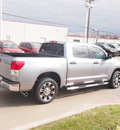 toyota tundra 2013 silver grade gasoline 8 cylinders 2 wheel drive automatic 76116