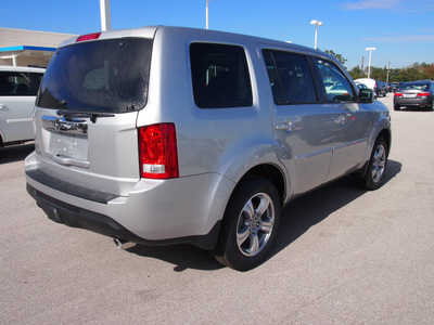 honda pilot 2013 silver suv ex l gasoline 6 cylinders front wheel drive automatic 28557