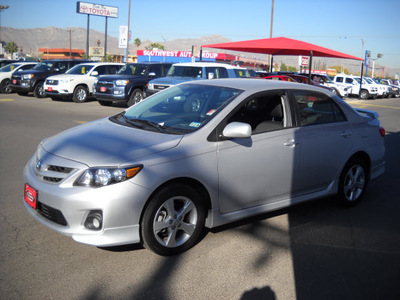 toyota corolla 2012 silver sedan gasoline 4 cylinders front wheel drive automatic 79925