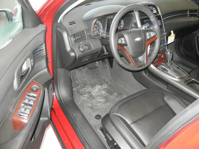 chevrolet malibu 2013 red sedan lt gasoline 4 cylinders front wheel drive automatic 55391