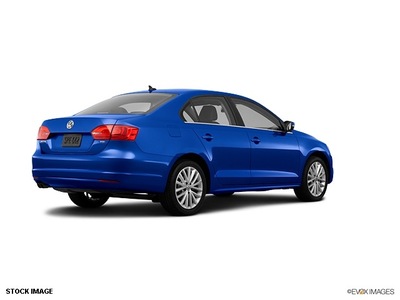 volkswagen jetta 2013 blue tdi diesel 4 cylinders front wheel drive 6 speed manual 56001