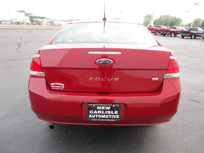 ford focus 2011 sangria red sedan se gasoline 4 cylinders front wheel drive automatic 45344