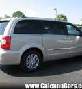 chrysler town and country 2013 beige van limited flex fuel 6 cylinders front wheel drive automatic 33912