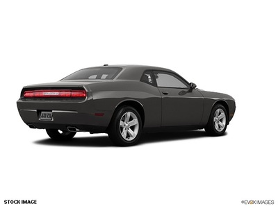 dodge challenger 2013 coupe flex fuel 6 cylinders rear wheel drive not specified 33912