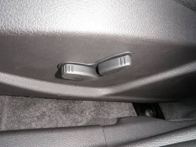 ford focus 2013 black hatchback titanium flex fuel 4 cylinders front wheel drive automatic 32401