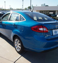 ford fiesta 2013 blue sedan se gasoline 4 cylinders front wheel drive automatic 77338