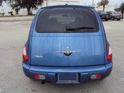 chrysler pt cruiser 2007 blue wagon gasoline 4 cylinders front wheel drive automatic 32901