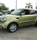 kia soul 2013 green gasoline 4 cylinders front wheel drive automatic 32901
