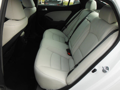 kia optima 2013 white sedan sx w sunroof w navigation gasoline 4 cylinders front wheel drive automatic 32901