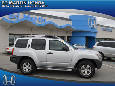 nissan xterra 2010 silver suv s gasoline 6 cylinders 4 wheel drive automatic 46219