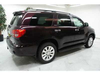toyota sequoia 2013 dk  red suv platinum gasoline 8 cylinders 2 wheel drive automatic 91731
