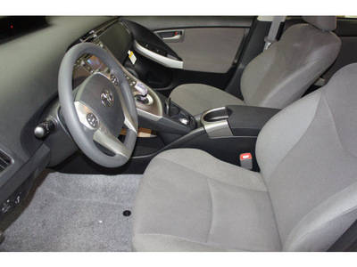 toyota prius 2013 silver hatchback three hybrid 4 cylinders front wheel drive automatic 91731