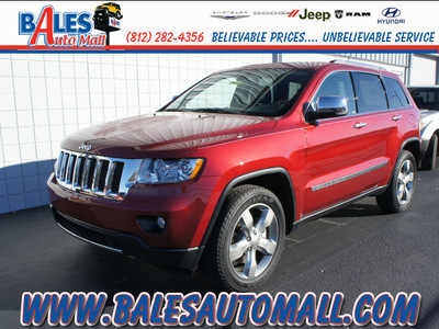 jeep grand cherokee 2013 red suv gasoline 8 cylinders 4 wheel drive automatic 47130