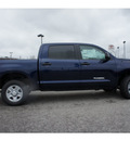 toyota tundra 2013 blue crewmax gasoline 8 cylinders 4 wheel drive 6 speed automatic 46219